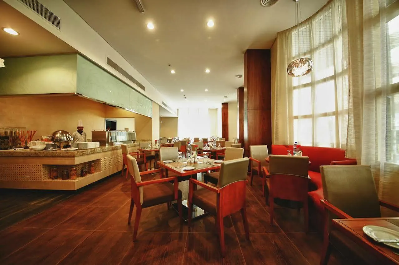 Lavender Hotel Deira Dubaj 3*,